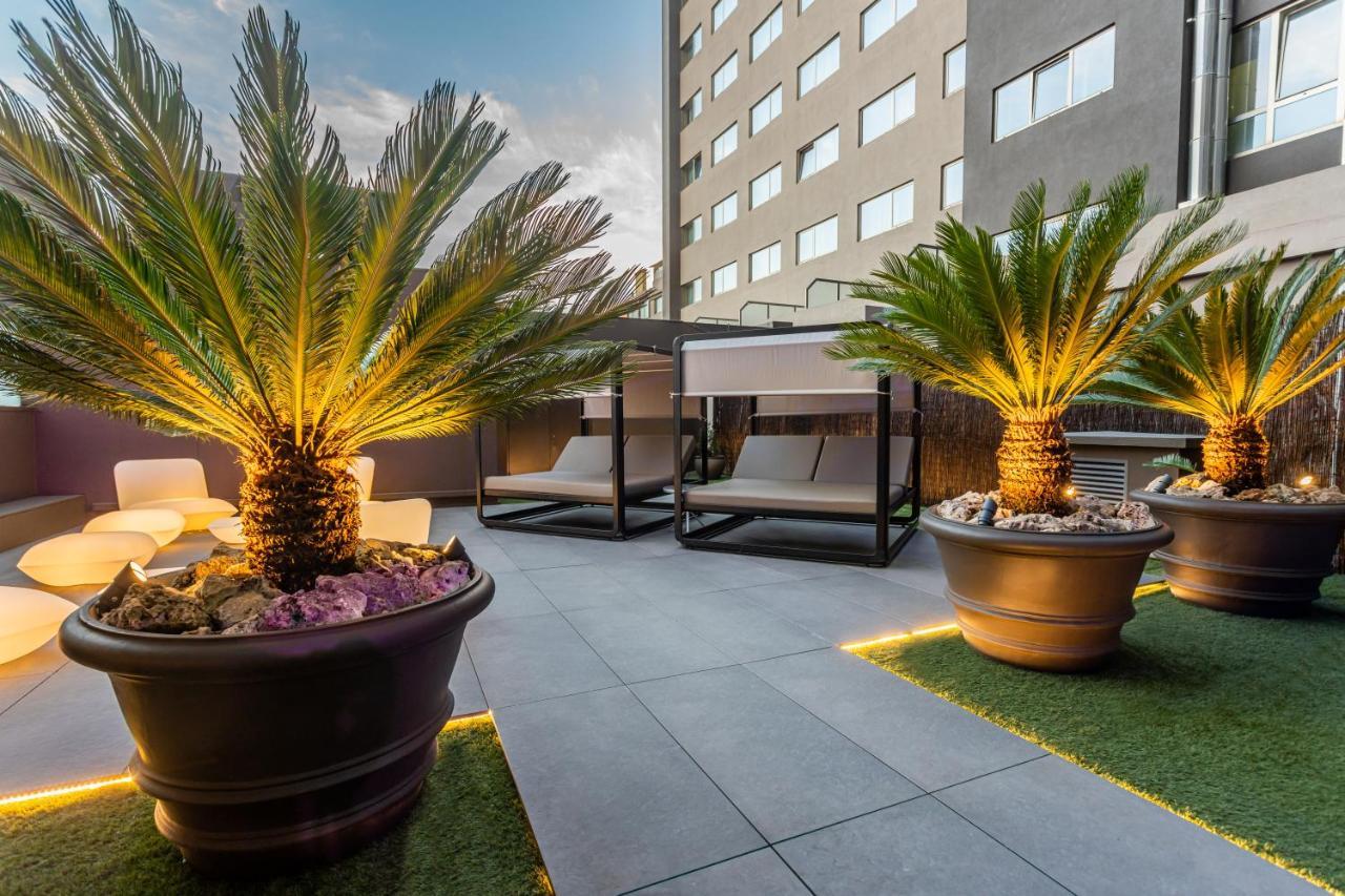 Hf Fenix Porto Hotel Exterior photo